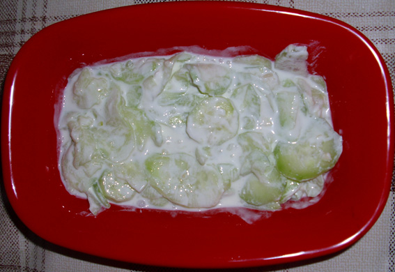 Fresh cucumbers salad (Salata od svežih krastavaca)